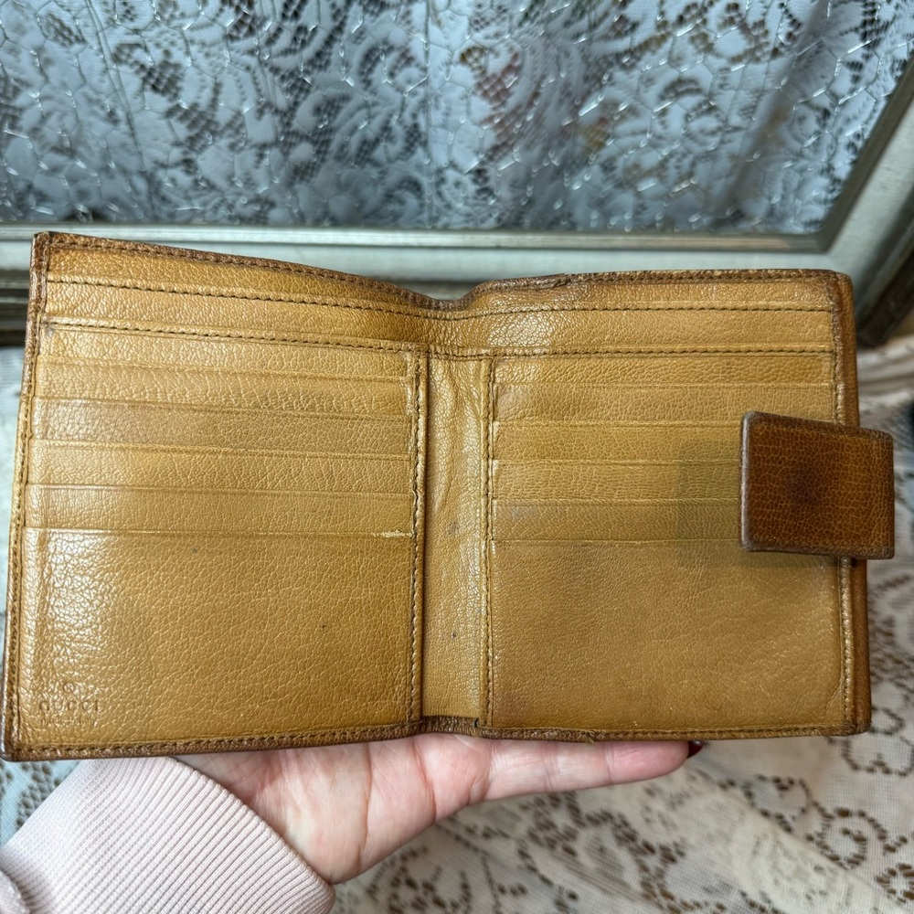 Gucci Brown Leather Wallet with GG Signature - Picture 4 of 9